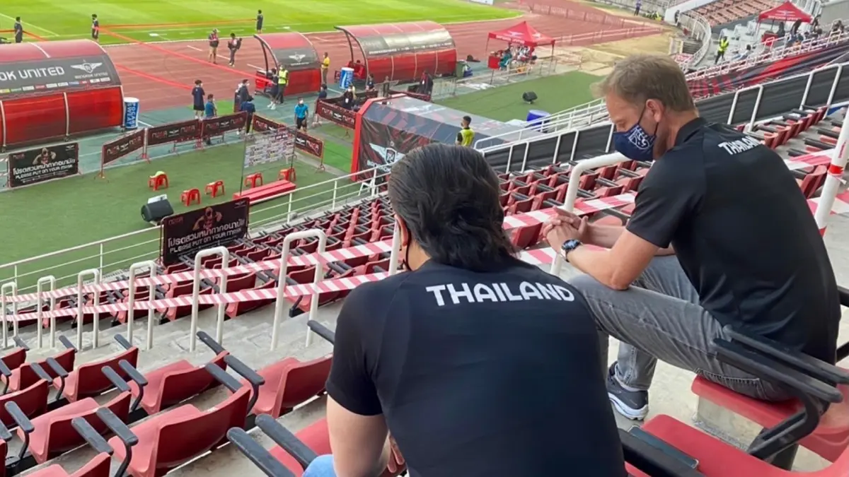 "มาโน่" เดินสายดูฟอร์มแข้งไทย พร้อมเปิดรับหน้าใหม่สู่ทัพช้างศึก