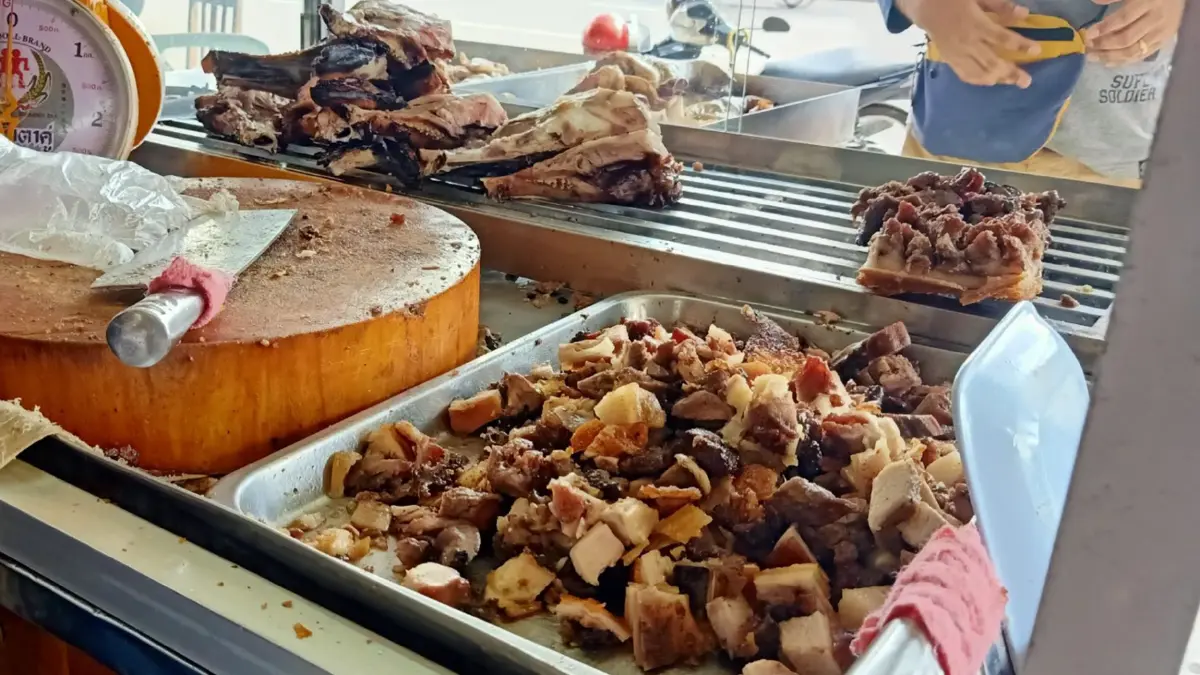 ยื้อไม่ไหว! หมูย่างตรังปิดร้านชั่วคราว