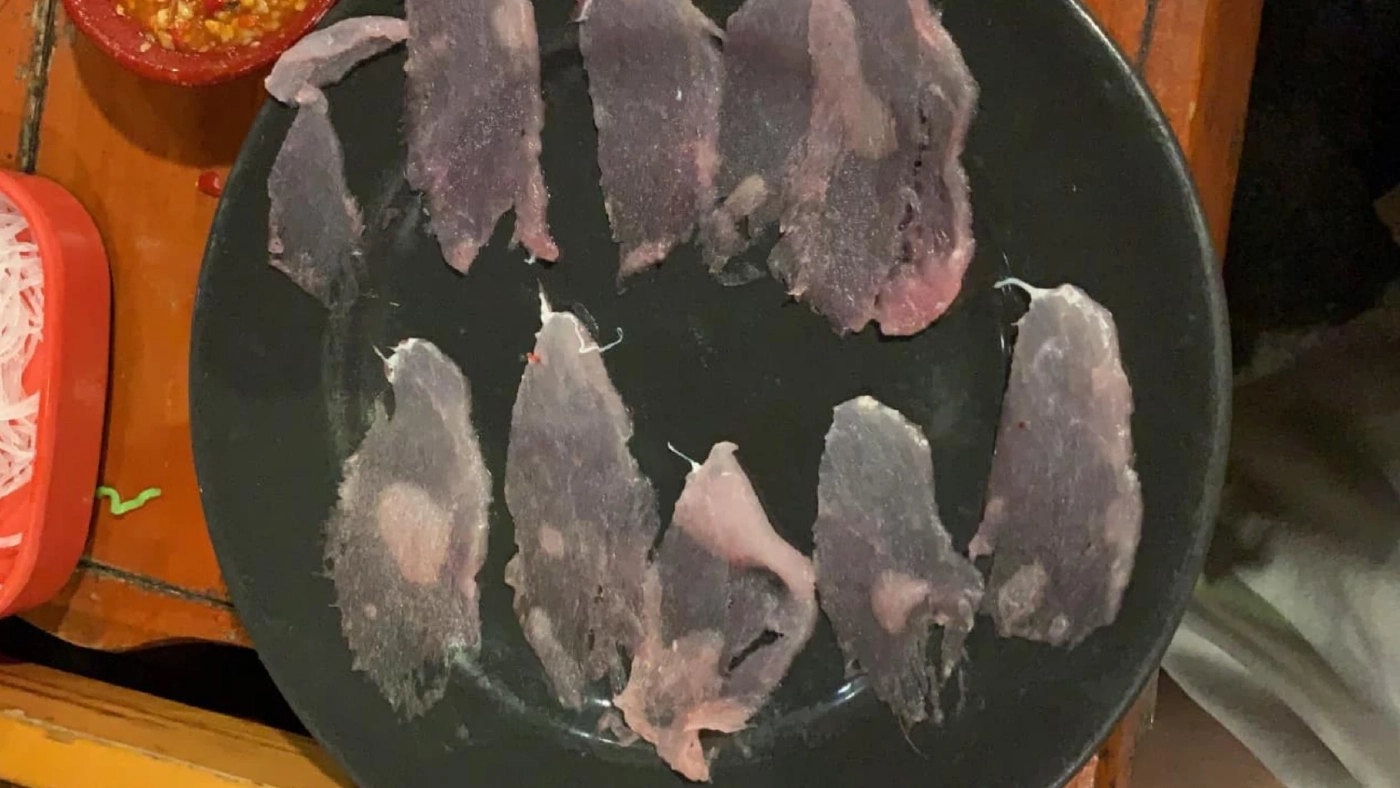 พิษหมูแพง ! สาวรีวิว หมูสไลซ์ ปี 2022 บางเฉียบจนคนแห่แซว พิษหมูแพง ! สาวรีวิว หมูสไลซ์ ปี 2022 บางเฉียบจนคนแห่แซว