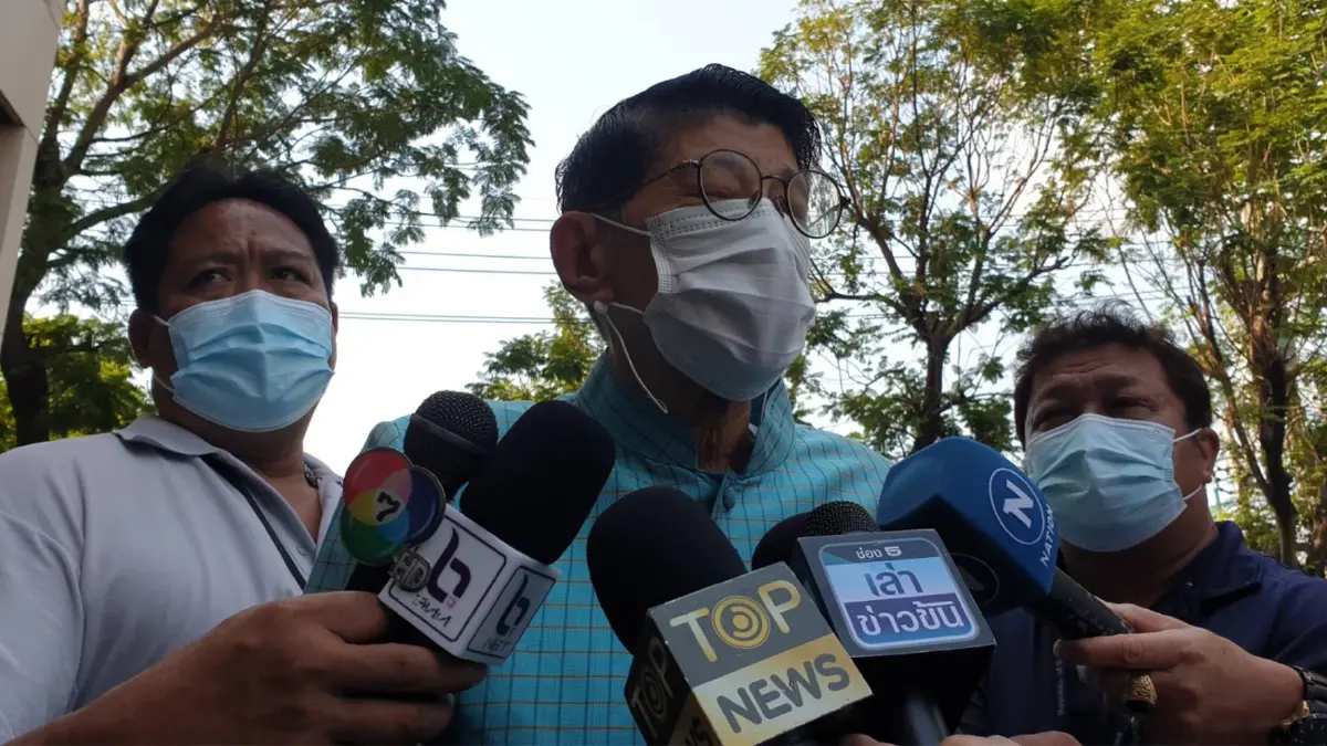 "วิษณุ" รับทบทวนตั้ง "สราวุธ"นั่งสภาม.สงขลานครินทร์-บอร์ด DSI "วิษณุ" รับทบทวนตั้ง "สราวุธ"นั่งสภาม.สงขลานครินทร์-บอร์ด DSI