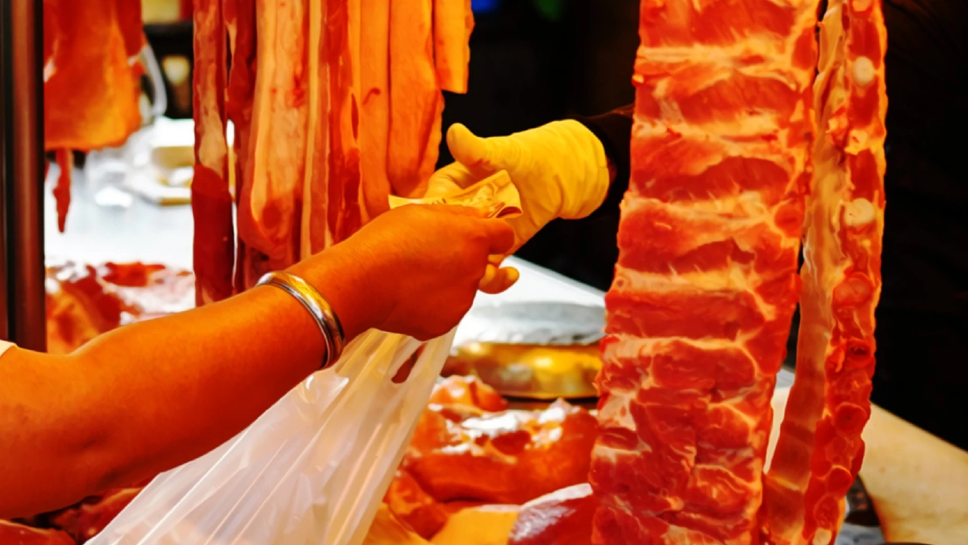 วิธีเลือกซื้อเนื้อหมู-ไก่ ให้ปลอดภัย ในเทศกาลตรุษจีน