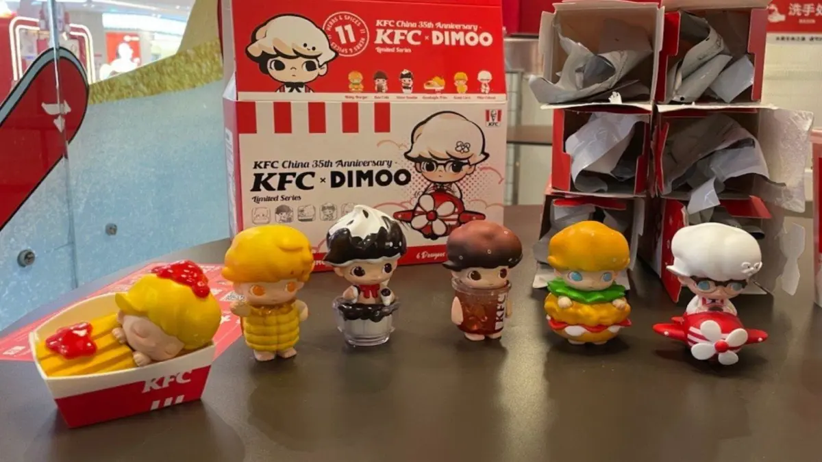 KFC ในจีนโดนวิจารณ์หนัก จัดโปรโมชันให้คนทิ้งอาหารเพื่อสะสมของเล่น KFC ในจีนโดนวิจารณ์หนัก จัดโปรโมชันให้คนทิ้งอาหารเพื่อสะสมของเล่น