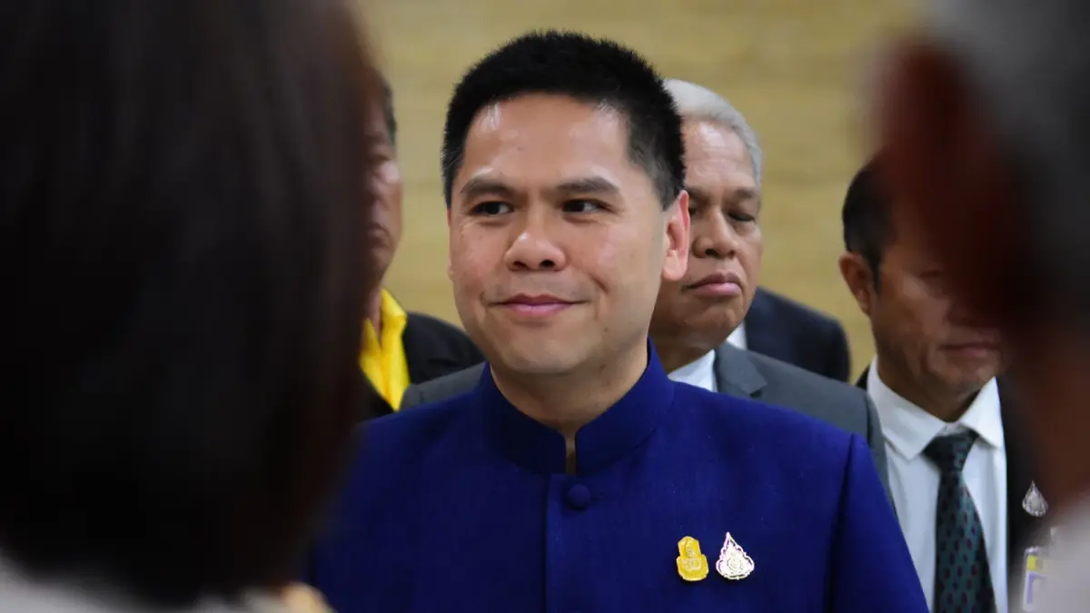 "วราวุธ"ย้ำฝ่ายค้านรัฐประหารทุกครั้งไม่เคยมีกลิ่น "วราวุธ"ย้ำฝ่ายค้านรัฐประหารทุกครั้งไม่เคยมีกลิ่น