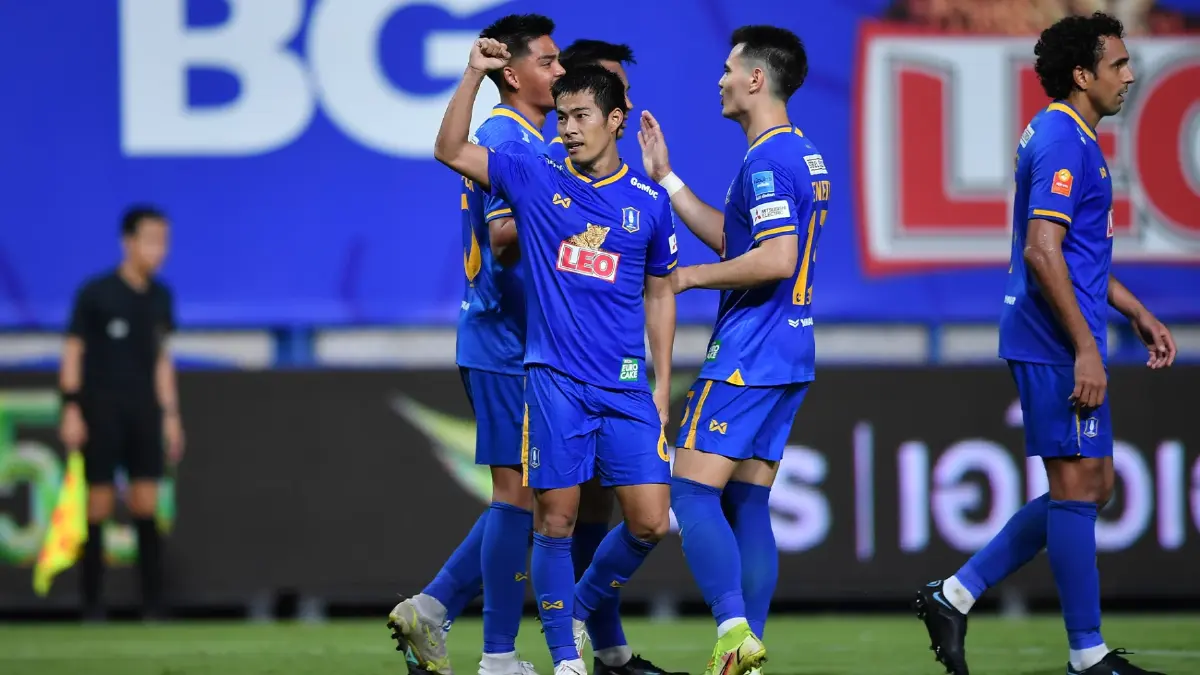 บีจีคืนฟอร์มเปิดบ้านอัดเชียงใหม่ 4-1 บีจีคืนฟอร์มเปิดบ้านอัดเชียงใหม่ 4-1