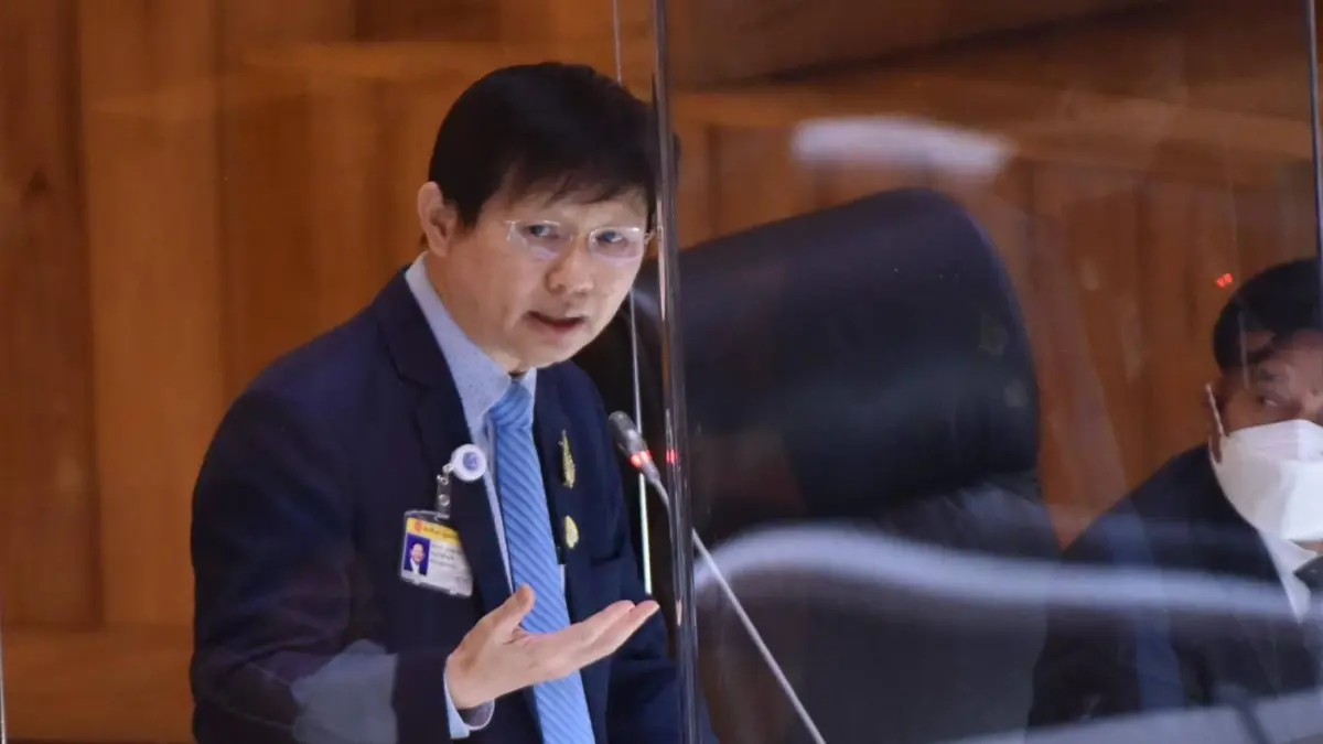 "หมอระวี"เตรียมชงผลซูเปอร์โพลเข้า กมธ.หลังคนค้านระงมควบรวม “ทรู-ดีแทค” "หมอระวี"เตรียมชงผลซูเปอร์โพลเข้า กมธ.หลังคนค้านระงมควบรวม “ทรู-ดีแทค”