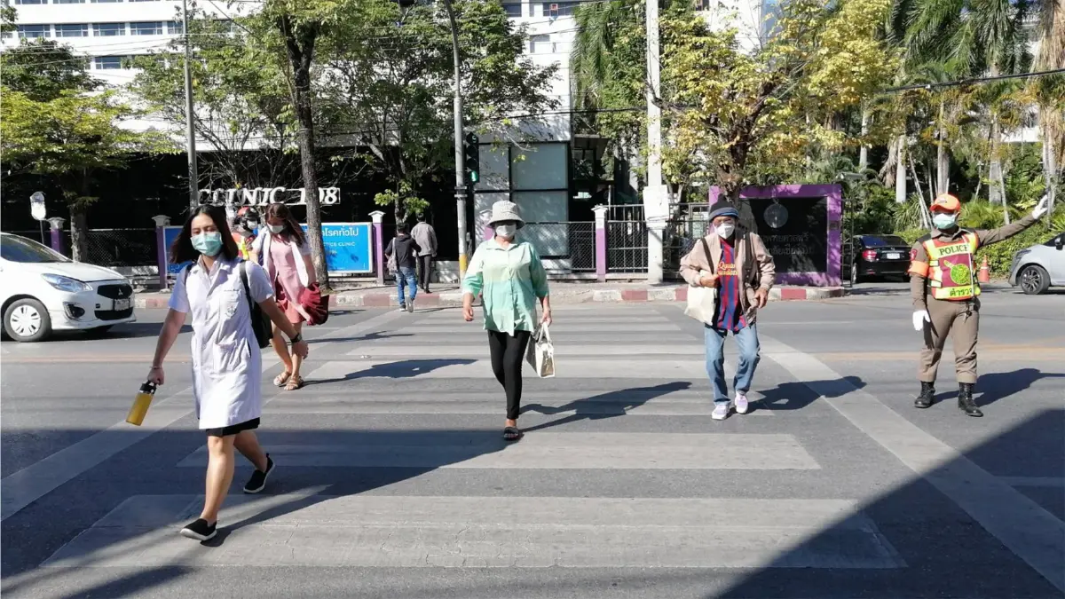 เชียงใหม่คุมเข้มทางม้าลายเน้นวินัยจราจรหวั่นซ้ำรอย “หมอกระต่าย” เชียงใหม่คุมเข้มทางม้าลายเน้นวินัยจราจรหวั่นซ้ำรอย “หมอกระต่าย”