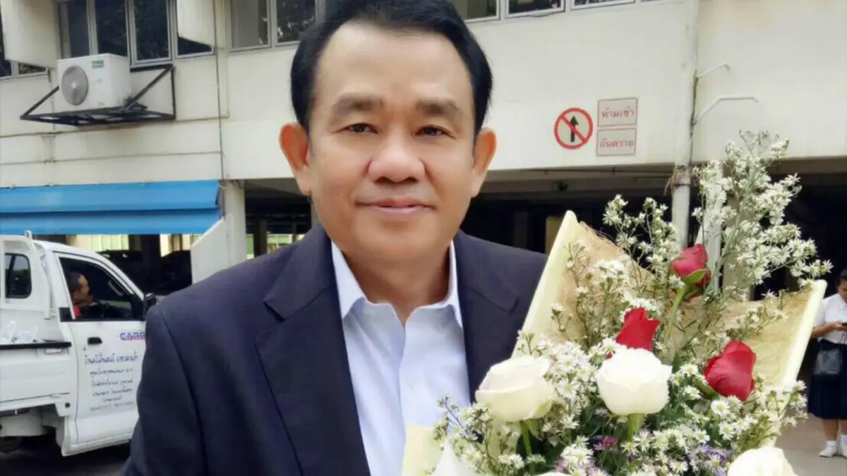 "สุพล"ลาออกพปชร.เตรียมร่วมงานสร้างอนาคตไทย "สุพล"ลาออกพปชร.เตรียมร่วมงานสร้างอนาคตไทย