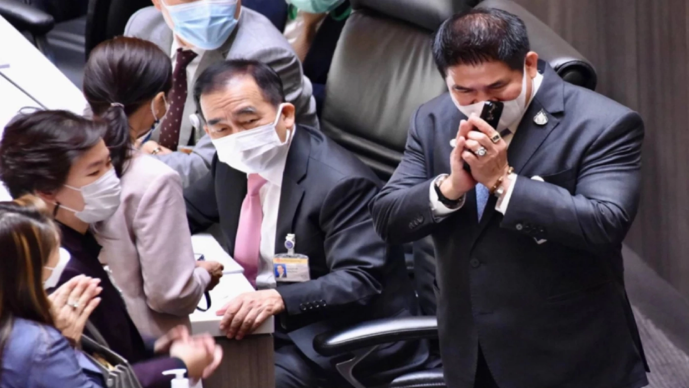 ประเดิมโหวต! ส.ส.เศรษฐกิจไทย โหวตหนุนฝ่ายค้าน ปมร่าง พ.ร.บ.ภาษีสรรพสามิต