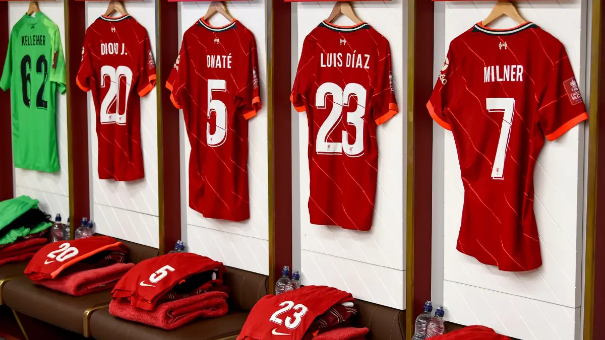 ประกาศรายชื่อ 11 ตัวจริงหงส์ชุดลุยเอฟเอคัพคืนนี้