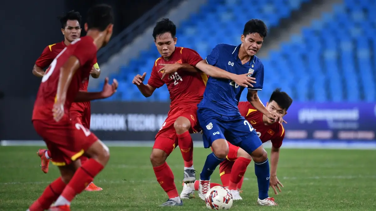 "ช้างศึก" พ่ายเวียดนาม 0-1 คว้ารองแชมป์ U23 อาเซียน