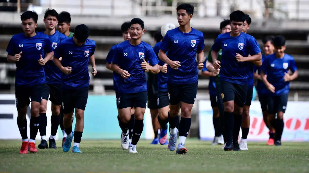ช้างศึกลงซ้อมหลังชนะสิงคโปร์ พร้อมดวลเวียดนามเกมถัดไป ช้างศึกลงซ้อมหลังชนะสิงคโปร์ พร้อมดวลเวียดนามเกมถัดไป