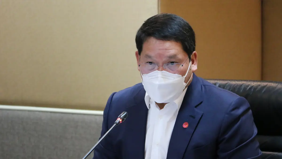 'อุตตม' ชงตั้งกองทุน 2 หมื่นล้าน ฟื้นท่องเที่ยว 'อุตตม' ชงตั้งกองทุน 2 หมื่นล้าน ฟื้นท่องเที่ยว