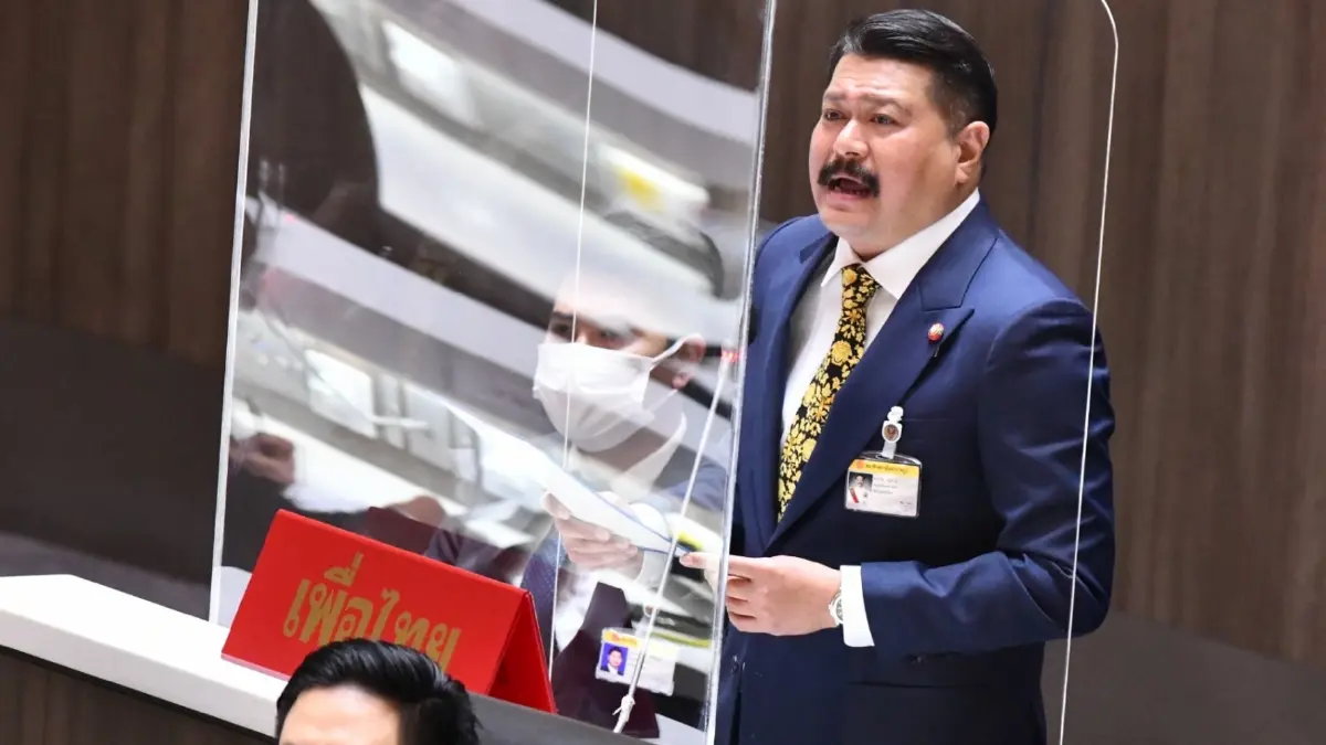 "วัน อยู่บำรุง" อัดรัฐปล่อยยาเสพติดเกลื่อนเมือง เย้ยแก้ไม่ได้ให้ยุบสภา "วัน อยู่บำรุง" อัดรัฐปล่อยยาเสพติดเกลื่อนเมือง เย้ยแก้ไม่ได้ให้ยุบสภา