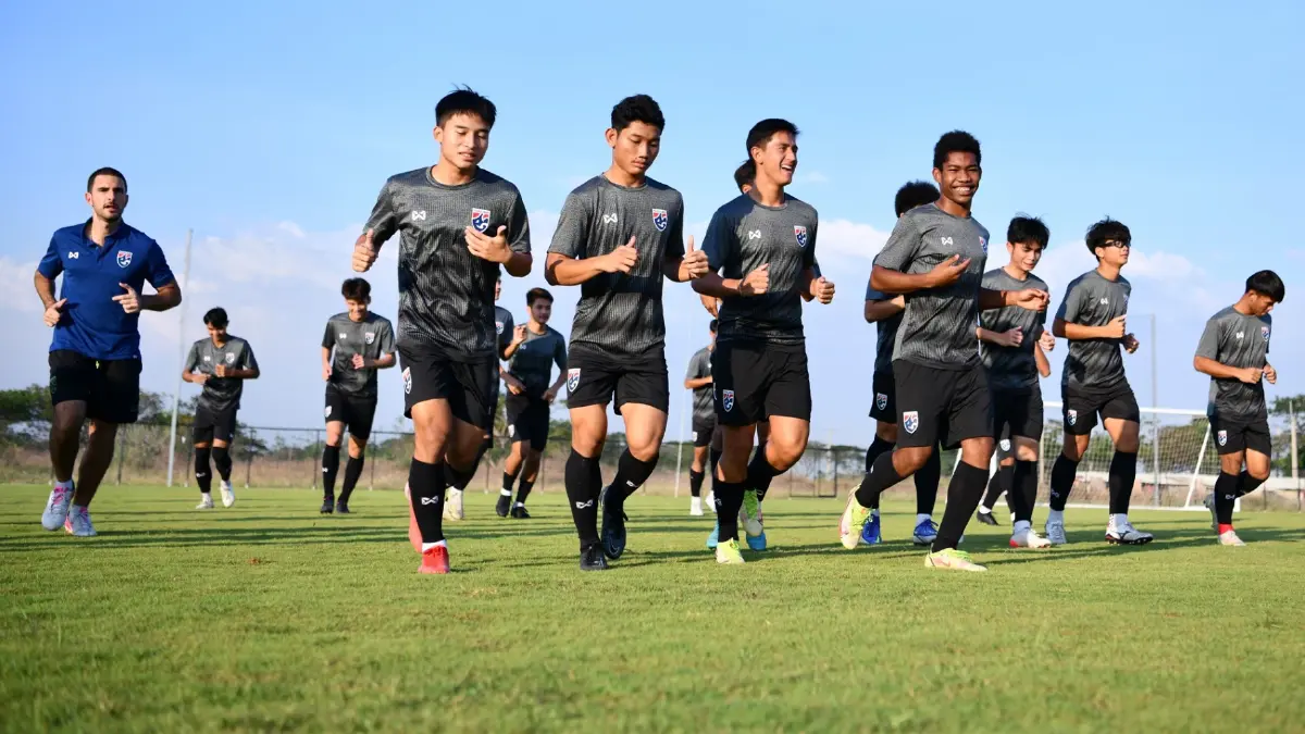 "ชนภัช" เตือนช้างศึกห้ามประมาทลาว ย้ำเป้าหมายไปให้ถึงแชมป์