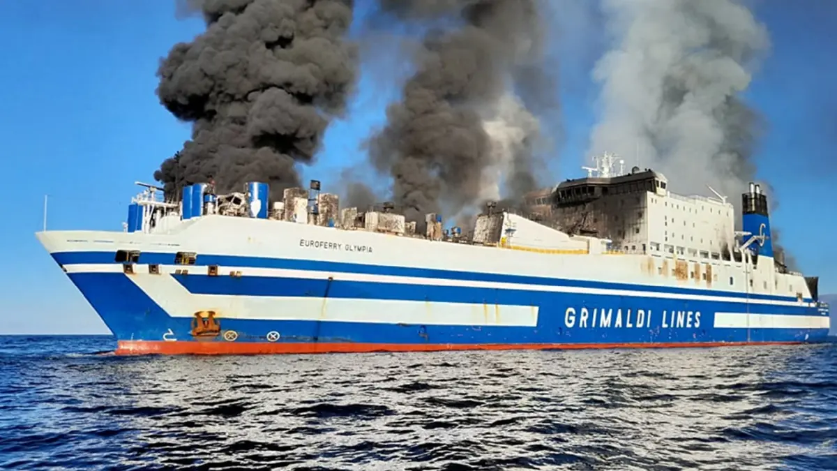 ไฟไหม้เรือเฟอร์รีในกรีซ 290 ชีวิตระทึก