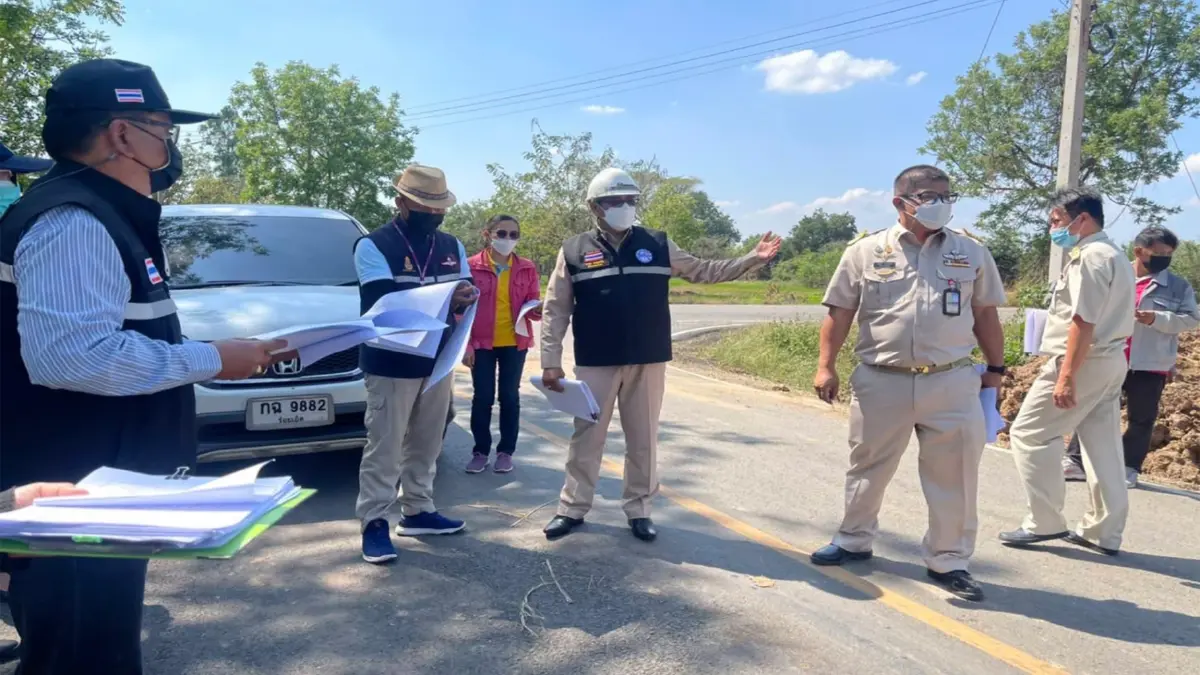 ป.ป.ช.โคราช ลุยตรวจโครงการสร้างถนน ซ่อมสถานีสูบน้ำป้องกันทุจริต ป.ป.ช.โคราช ลุยตรวจโครงการสร้างถนน ซ่อมสถานีสูบน้ำป้องกันทุจริต