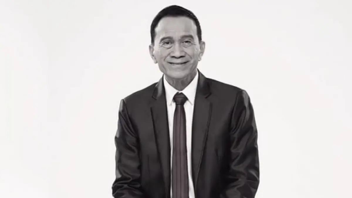 เหล่าคนบันเทิงร่วมไว้อาลัยส่งกำลังใจให้กับครอบครัว “เศรษฐา ศิระฉายา”