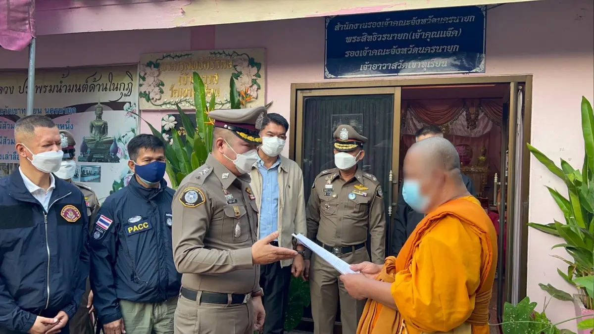 "เจ้าคุณแจ๊ค" ปฏิเสธไม่เกี่ยวข้องทุจริตเงินทอนวัด ขณะที่ตร.แจ้ง 3 ข้อหา