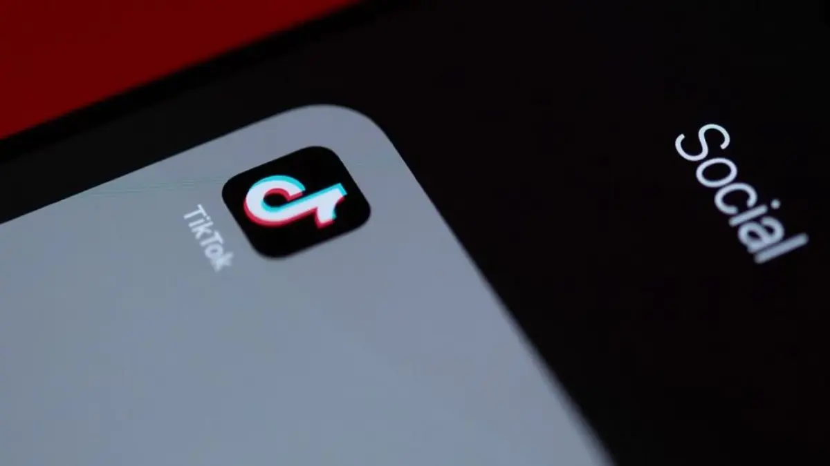 TikTok แบนคลิปเหยียดเพศสภาพ และพฤติกรรมกินอาหารที่ผิดปกติ TikTok แบนคลิปเหยียดเพศสภาพ และพฤติกรรมกินอาหารที่ผิดปกติ