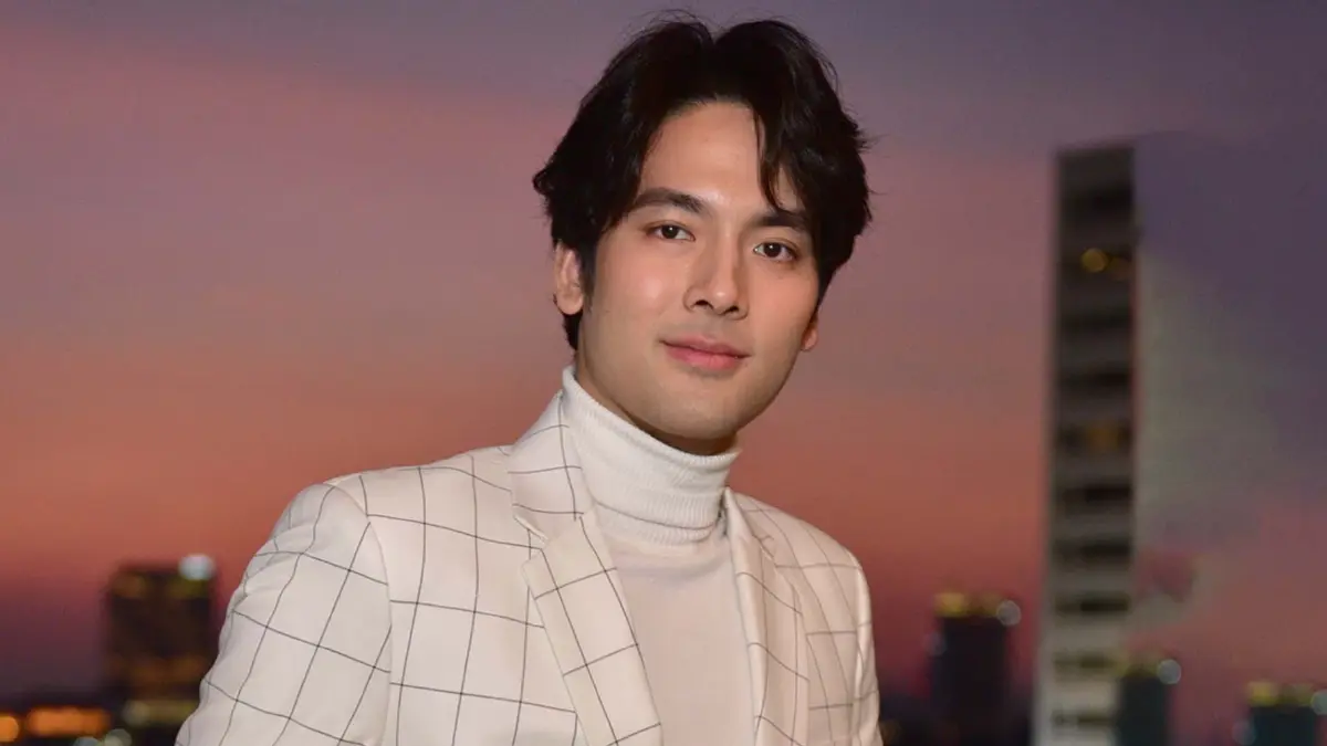 พระเอกหนุ่ม "บอมบ์ ธนิน" แจ้งข่าวติดเชื้อไวรัส "โควิด" เข้ารักษาแล้ว พระเอกหนุ่ม "บอมบ์ ธนิน" แจ้งข่าวติดเชื้อไวรัส "โควิด" เข้ารักษาแล้ว