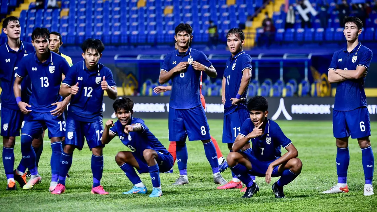 ช้างศึกอัดสิงคโปร์ 3-1 เปิดหัวชิงแชมป์อาเซียน U23 ช้างศึกอัดสิงคโปร์ 3-1 เปิดหัวชิงแชมป์อาเซียน U23