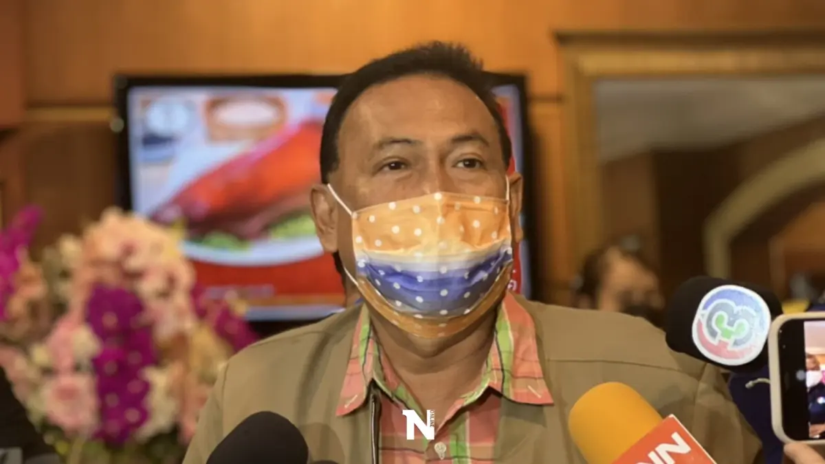 "สุรทิน"สนับสนุนนายกฯยุบสภาเหตุไม่สามารถแก้ปัญหาบ้านเมืองได้
