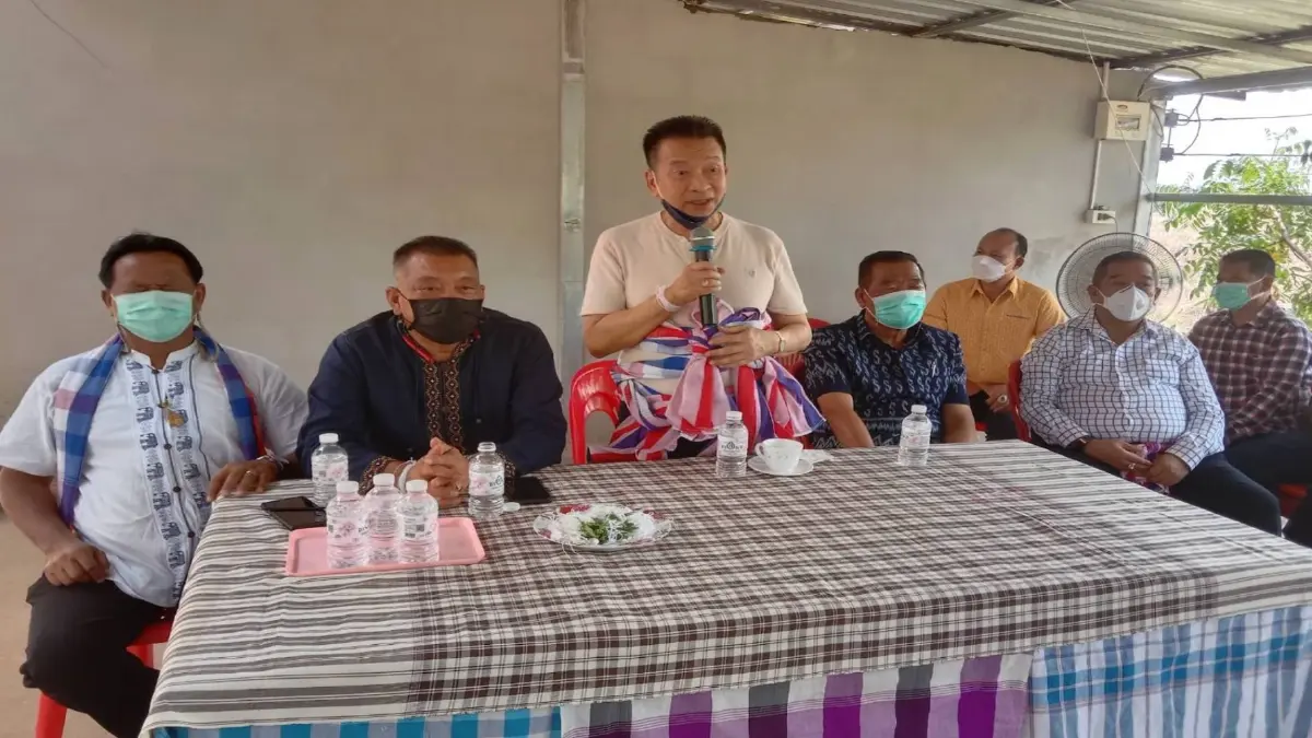 "พรรคพลังท้องถิ่นไท"ลุยปูทางสู้ศึกเลือกตั้ง ชู ปลดหนี้เกษตรกร "พรรคพลังท้องถิ่นไท"ลุยปูทางสู้ศึกเลือกตั้ง ชู ปลดหนี้เกษตรกร