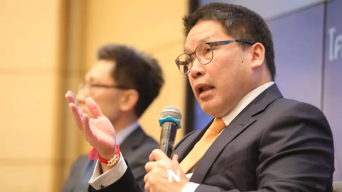 "อุตตม"แนะยกเครื่องโครงสร้างเศรษฐกิจไทยใหม่กันกระทบฐานราก "อุตตม"แนะยกเครื่องโครงสร้างเศรษฐกิจไทยใหม่กันกระทบฐานราก
