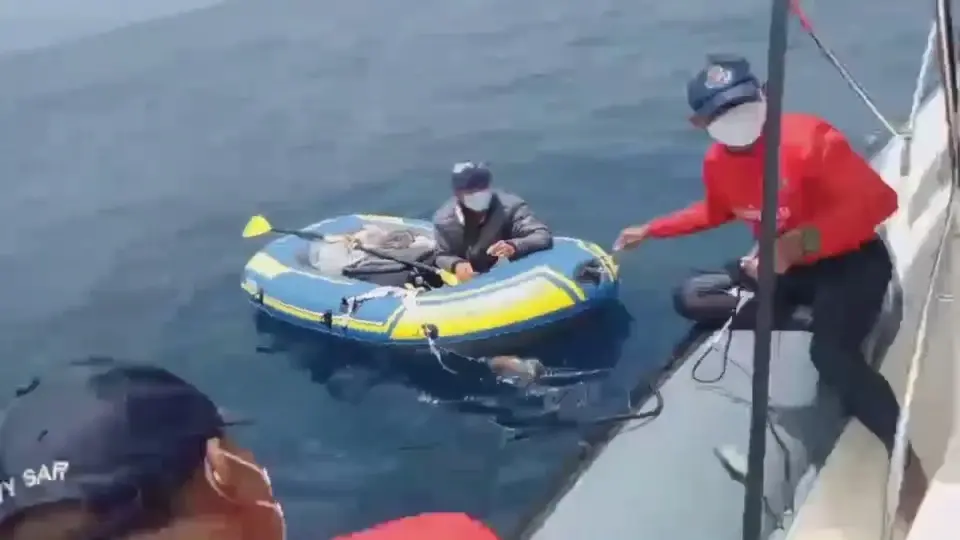 ส่งตัวชายเวียดนามกลับประเทศ หลังพายเรือยาง 18 วัน ตั้งใจไปอินเดีย
