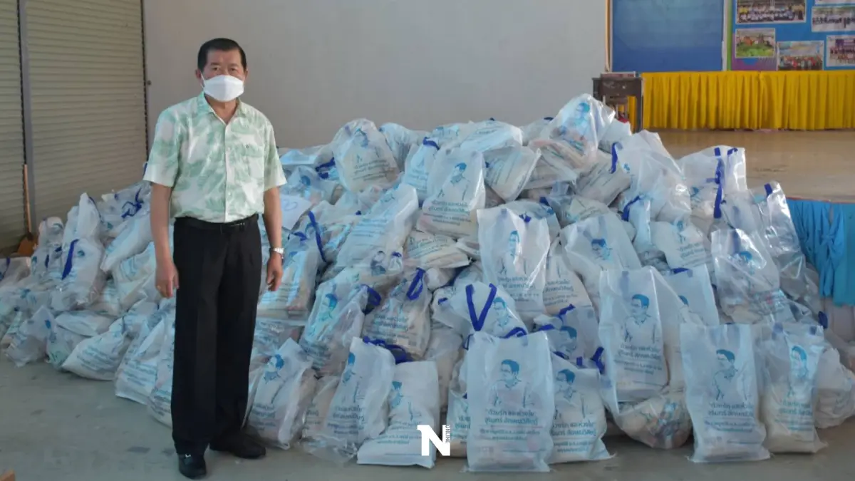 "นิพนธ์"ลงพื้นที่มอบถุงปันน้ำใจช่วยปชช.ประสบอุทกภัยพื้นที่ชายแดนใต้