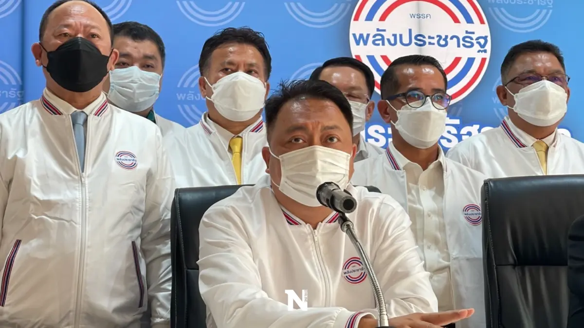 "สุชาติ"อวย"บิ๊กตู่"เหนือกว่า"สมคิด จาตุศรีพิทักษ์"