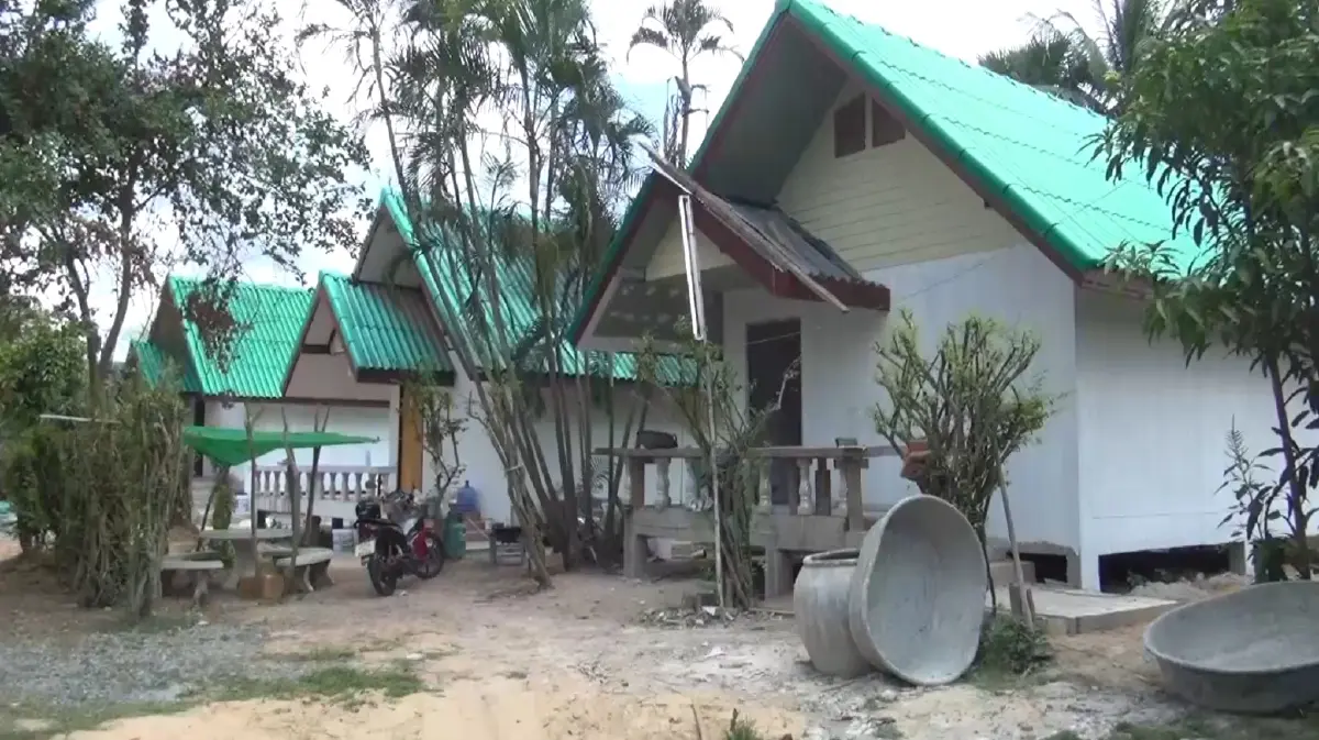 เสี่ยเจ้าของรีสอร์ทปัดบังคับ ม.3ขายบริการพร้อมให้ตรวจสอบ