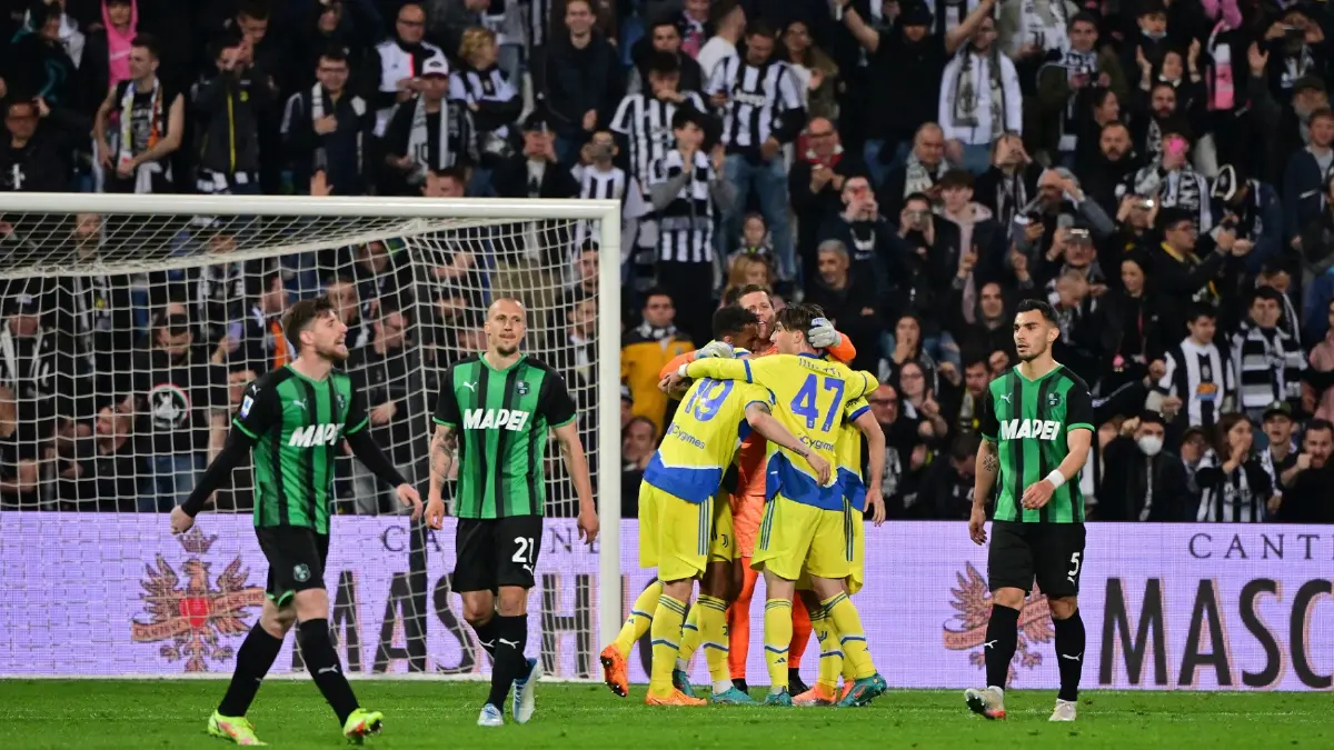ยูเว่เฉือนซาสซูโอโล่ 2-1 ศึกกัลโช่, พาเลซเจ๊าลีดส์ไร้สกอร์