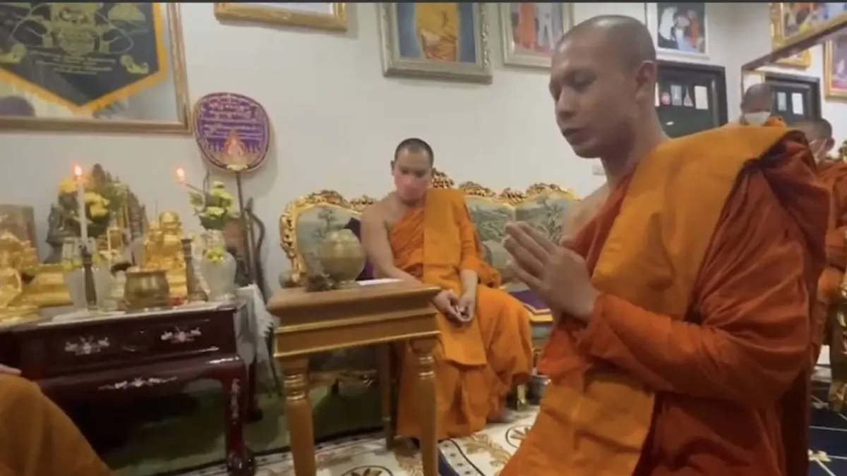 "หลวงพี่กาโตะ" ยอมสึกแล้ว หลังคลิปเสียงพ่นพิษ (มีคลิป)