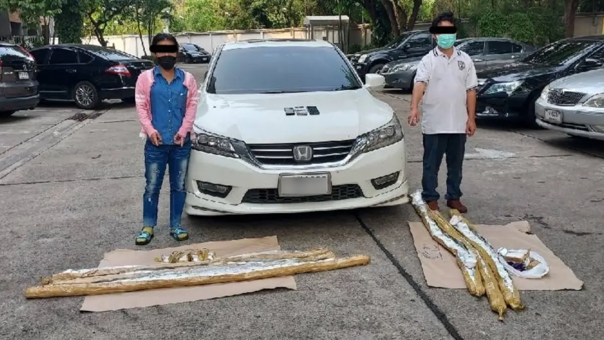 รวบ 2 เอเย่นต์ค้ายาบ้า 2.1 แสนเม็ด ขยายผลยึดทรัพย์มูลค่า 10 ล้านบาท รวบ 2 เอเย่นต์ค้ายาบ้า 2.1 แสนเม็ด ขยายผลยึดทรัพย์มูลค่า 10 ล้านบาท