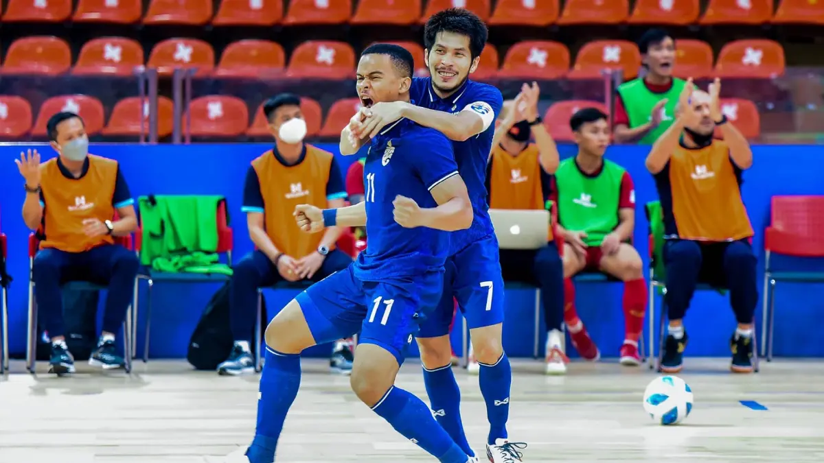 "โต๊ะเล็กช้างศึก"อัดเวียดนาม3-1ลิ่วชิงเจ้าอาเซียน "โต๊ะเล็กช้างศึก"อัดเวียดนาม3-1ลิ่วชิงเจ้าอาเซียน