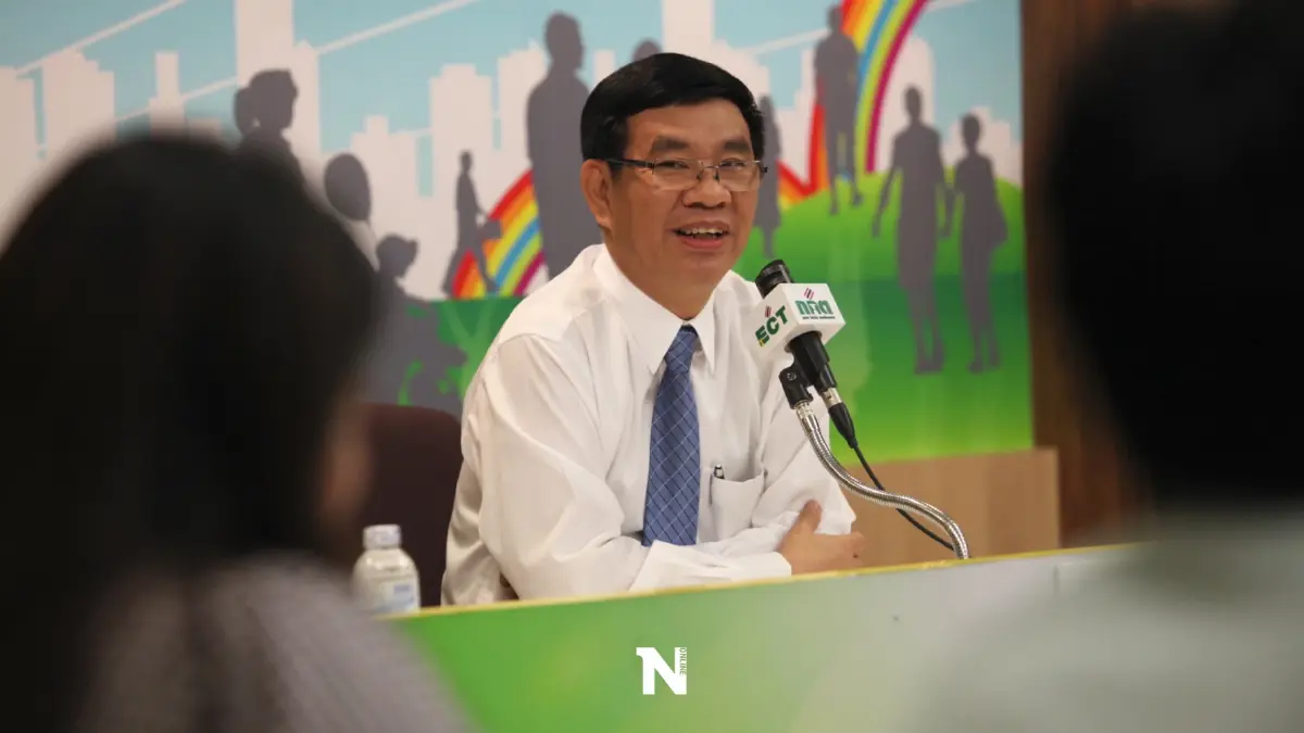 "สมชัย"เล็งสอยกกต.โดดประชุมให้ใบส้มอดีตส.ส.เพื่อไทย "สมชัย"เล็งสอยกกต.โดดประชุมให้ใบส้มอดีตส.ส.เพื่อไทย