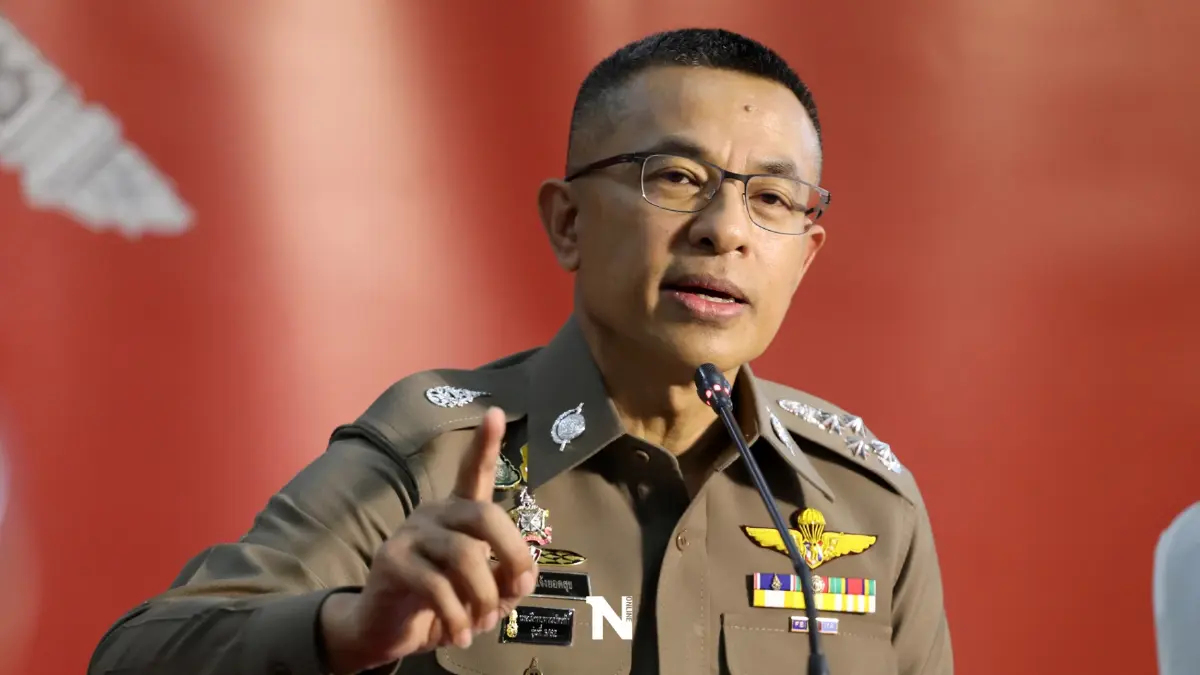 "ผบ.ตร." สั่ง ผบช.ภ.1 รายงานด่วน เหตุนำภาพผิดมาประกอบแถลงข่าว คดีแตงโม "ผบ.ตร." สั่ง ผบช.ภ.1 รายงานด่วน เหตุนำภาพผิดมาประกอบแถลงข่าว คดีแตงโม