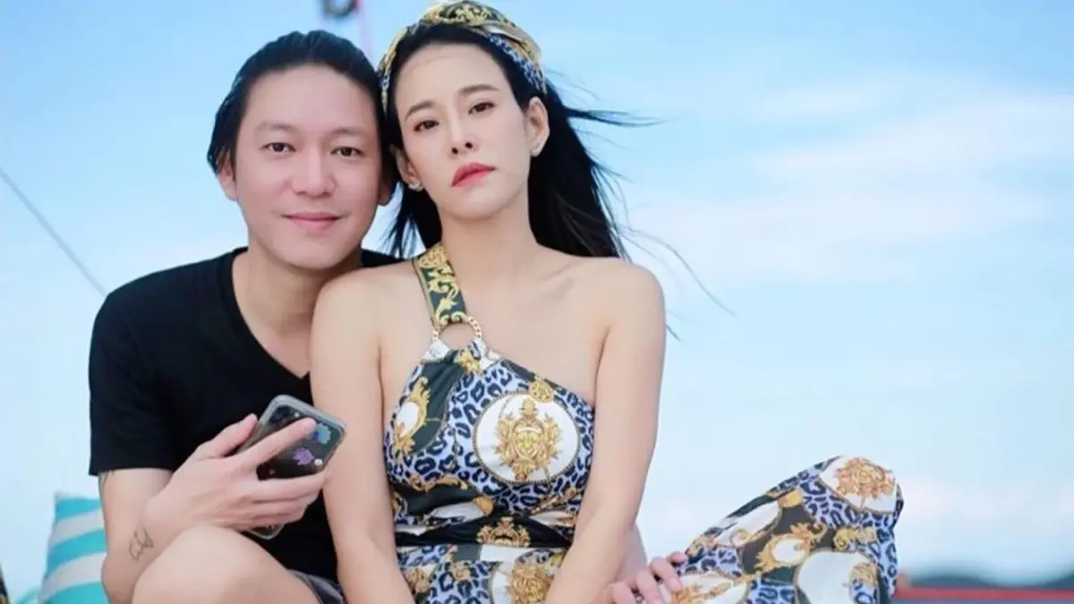 'จิน' สามี 'หนิง ปณิตา' ซัดกลับอย่าเก่งแต่ปาก หลังชาวเน็ตด่าแรงถึงครอบครัว 'จิน' สามี 'หนิง ปณิตา' ซัดกลับอย่าเก่งแต่ปาก หลังชาวเน็ตด่าแรงถึงครอบครัว