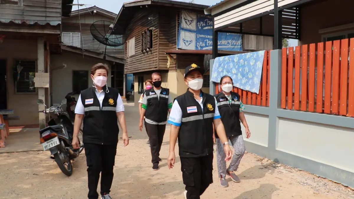 เจาะภารกิจ ผญบ.-อสม. ผู้เสียสละดูแลชุมชนช่วงเทศกาล-โควิด เจาะภารกิจ ผญบ.-อสม. ผู้เสียสละดูแลชุมชนช่วงเทศกาล-โควิด
