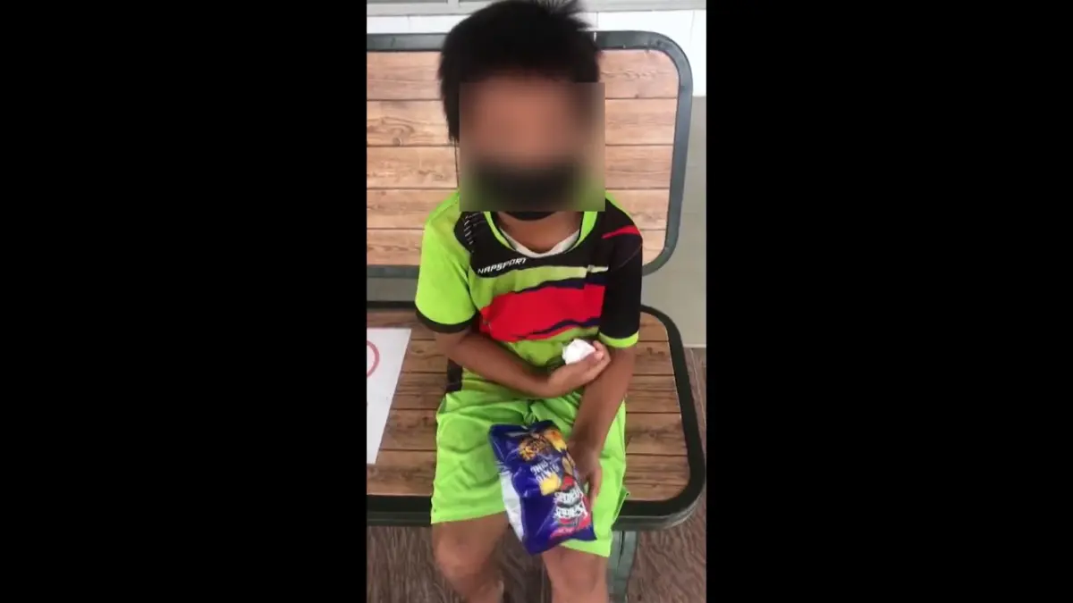 ข้ามจังหวัดถึงรู้! พ่อแม่ลืมลูก 10 ขวบที่ปั๊ม