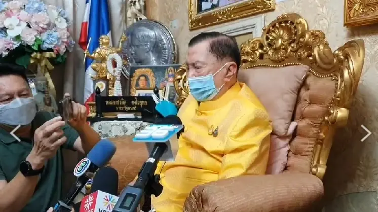 “บิ๊กจิ๋ว” ฉลองอายุ 90 ปี ระบุ ห่วงปท.หนี้ท่วม ปัดตอบหนุน “ประยุทธ์” นั่งนายกฯ