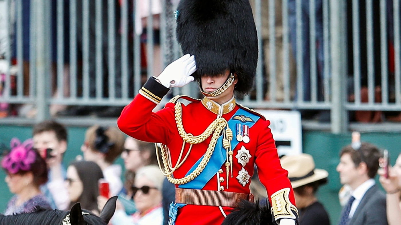 เจ้าชายวิลเลียมซ้อมบังคับม้ารับพิธีสำคัญ เจ้าชายวิลเลียมซ้อมบังคับม้ารับพิธีสำคัญ