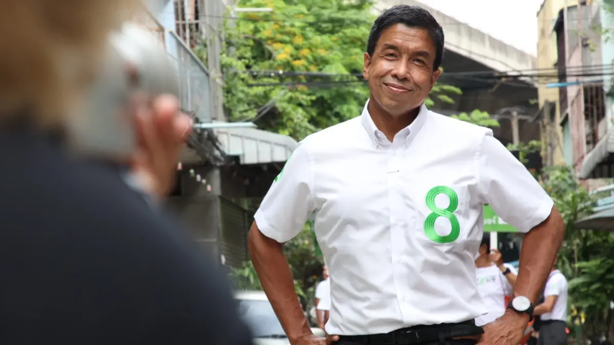 กกต. ยังไม่รับรอง ชัชชาติ นั่งผู้ว่าฯ กทม. ติดสอบปมร้องเรียนป้ายหาเสียง กกต. ยังไม่รับรอง ชัชชาติ นั่งผู้ว่าฯ กทม. ติดสอบปมร้องเรียนป้ายหาเสียง