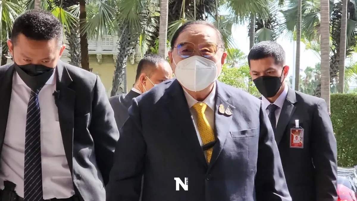 "บิ๊กป้อม"โยนสื่อถาม"ผู้กอง"ปมถือ 40 เสียงหนุน-ค้านรัฐบาล "บิ๊กป้อม"โยนสื่อถาม"ผู้กอง"ปมถือ 40 เสียงหนุน-ค้านรัฐบาล