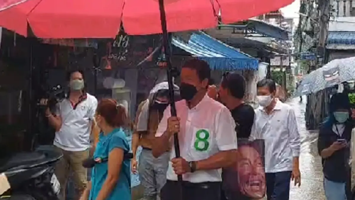 ชัชชาติ ลุยน้ำท่วม พร้อมแก้ปัญหา ลั่น เทคะแนนให้กันเป็นสิทธิ์ แต่ ผมไม่ทำ! ชัชชาติ ลุยน้ำท่วม พร้อมแก้ปัญหา ลั่น เทคะแนนให้กันเป็นสิทธิ์ แต่ ผมไม่ทำ!