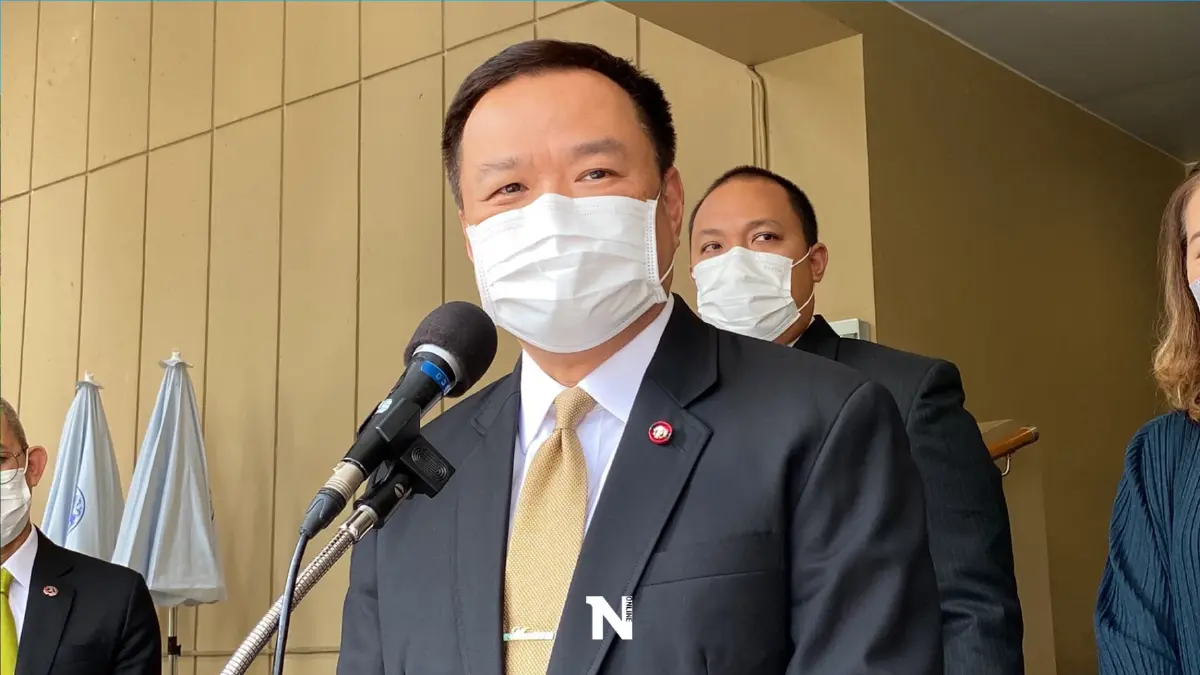 “อนุทิน” สั่งสาธารณสุข คมนาคม ท่องเที่ยว พร้อมรับโควิดเป็นโรคประจำถิ่น