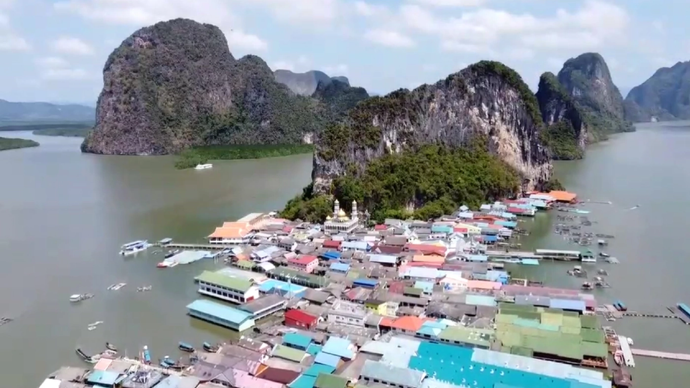 ปรากฎการณ์น้ำทะเลหนุนสูงท่วมบ้านบนเกาะปันหยี ปรากฎการณ์น้ำทะเลหนุนสูงท่วมบ้านบนเกาะปันหยี