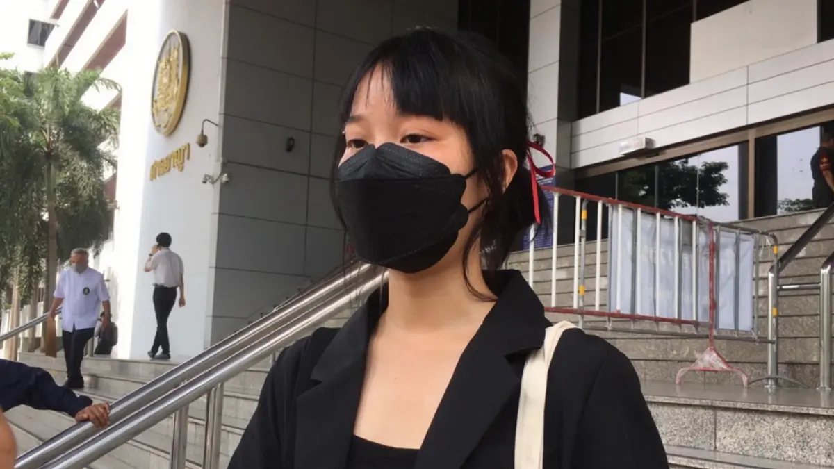 พ้นคุก ศาลให้ประกัน “ทานตะวัน” พร้อมตั้ง “พิธา” เป็นผู้กำกับดูแล
