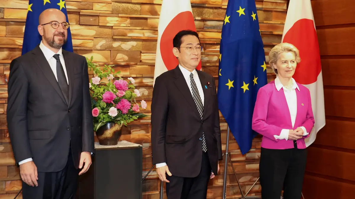 อียูกระชับร่วมมือญี่ปุ่น หวังเพิ่มบทบาทในเอเชีย